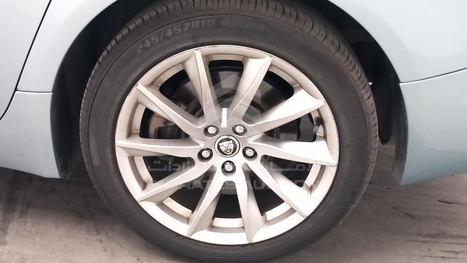 2013 JAGUAR XF VIN: SAJAA05A3D8S74353