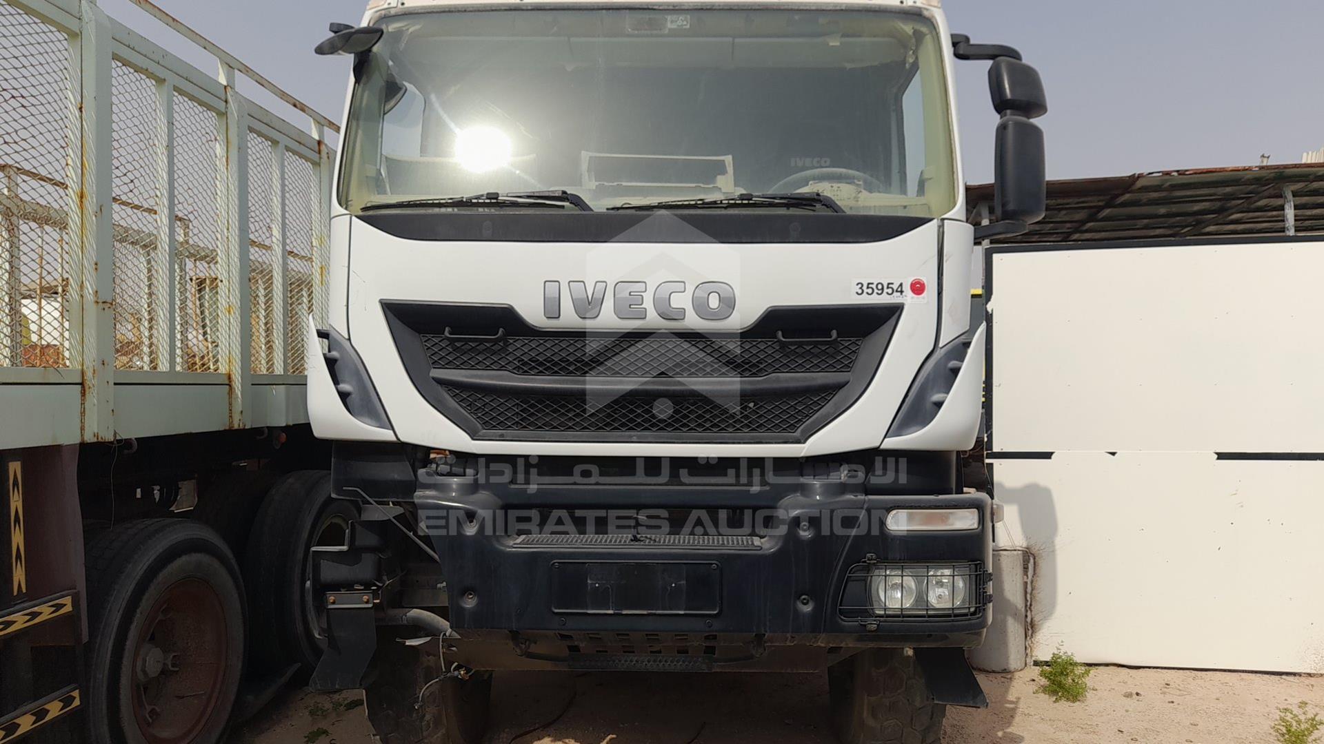 0 IVECO --- VIN: WJMF3TRS4EC282502