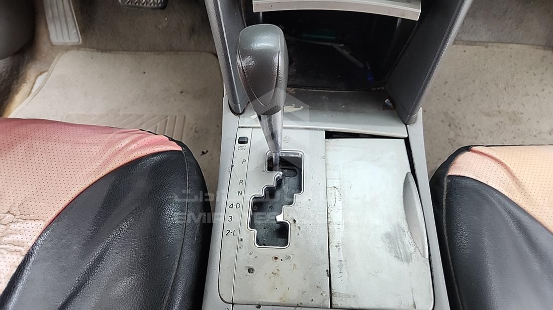 2011 Toyota Camry — Gear View — Photo 19