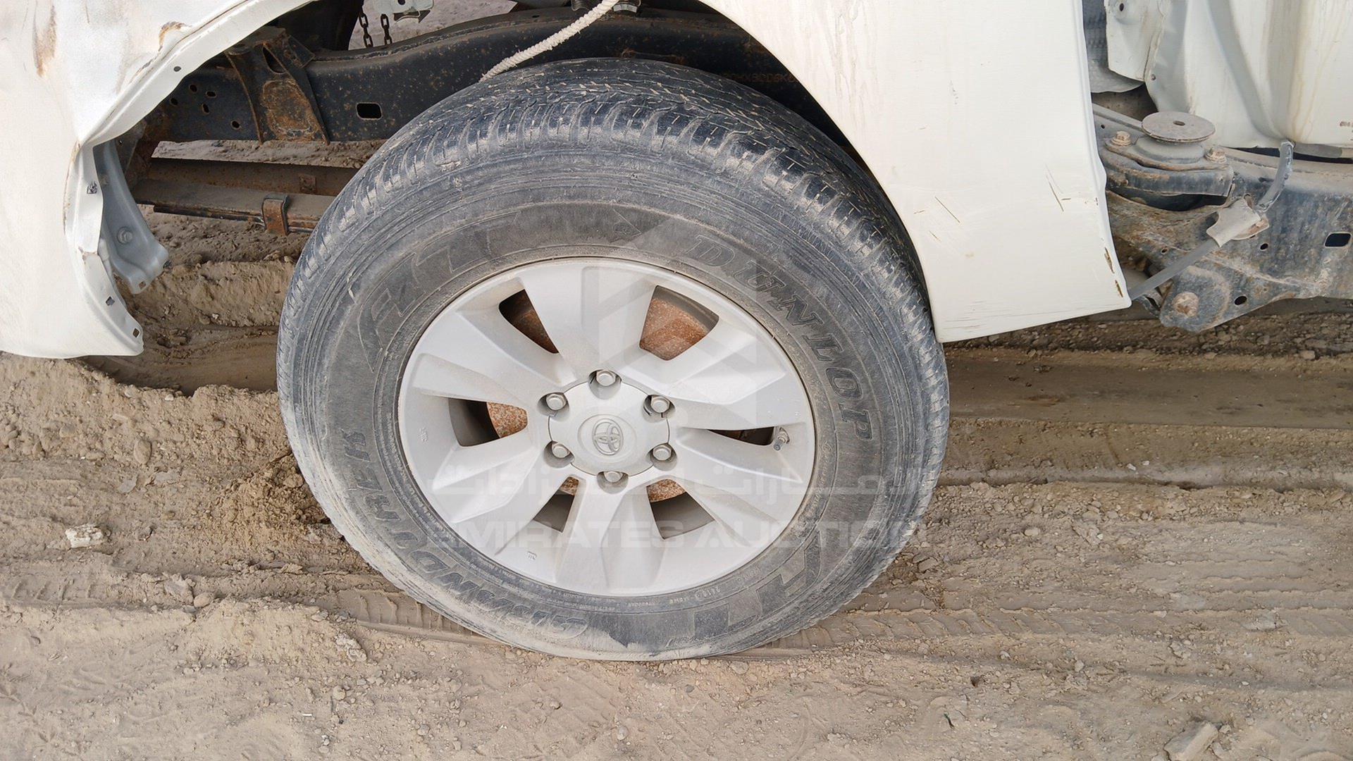 2019 TOYOTA HILUX VIN: MR0HX8CD6K0928783