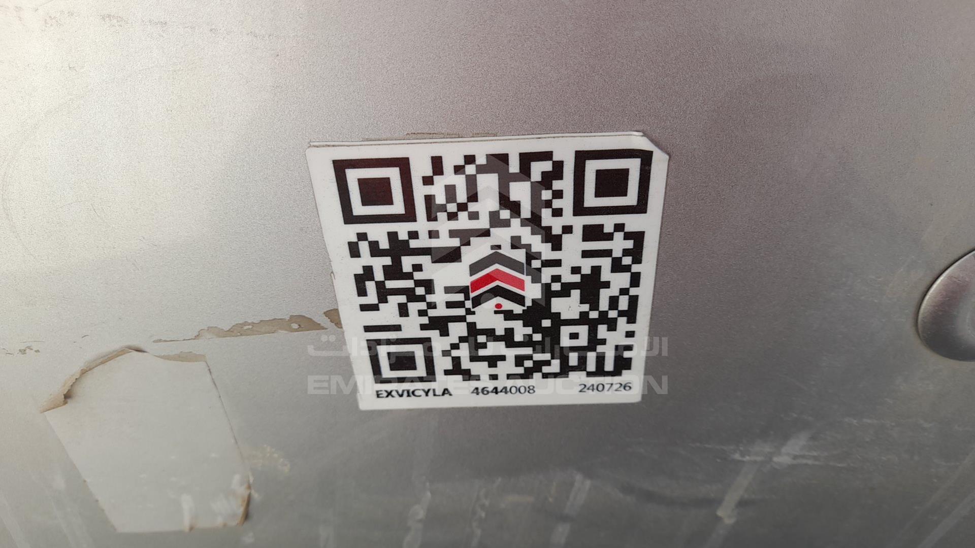 2018 MAHINDRA XUV500 VIN: MA1YW2LDVJ6050689