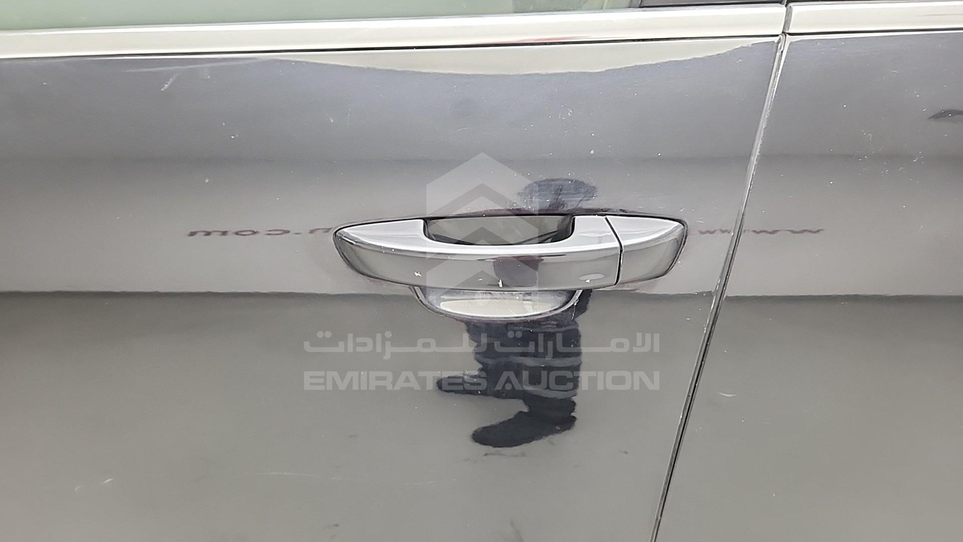 2013 VOLKSWAGEN TOUAREG VIN: WVGBC2BP9DD010820