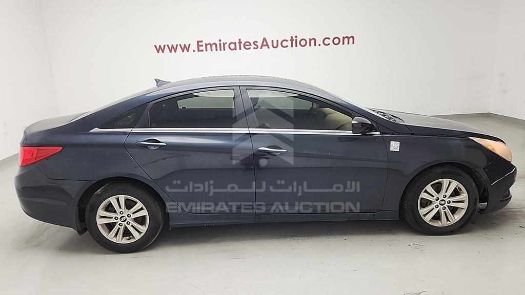 5NPEB4AC4BH172148 - 2011 HYUNDAI SONATA - #517690
