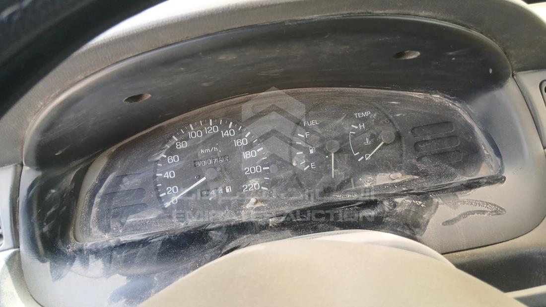 2000 Nissan Sunny — Speedometer & RPM Gauges — Photo 13