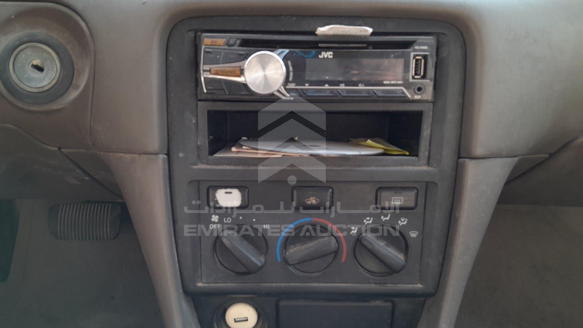 2001 TOYOTA CAMRY VIN: 4T1BG22K71U861602