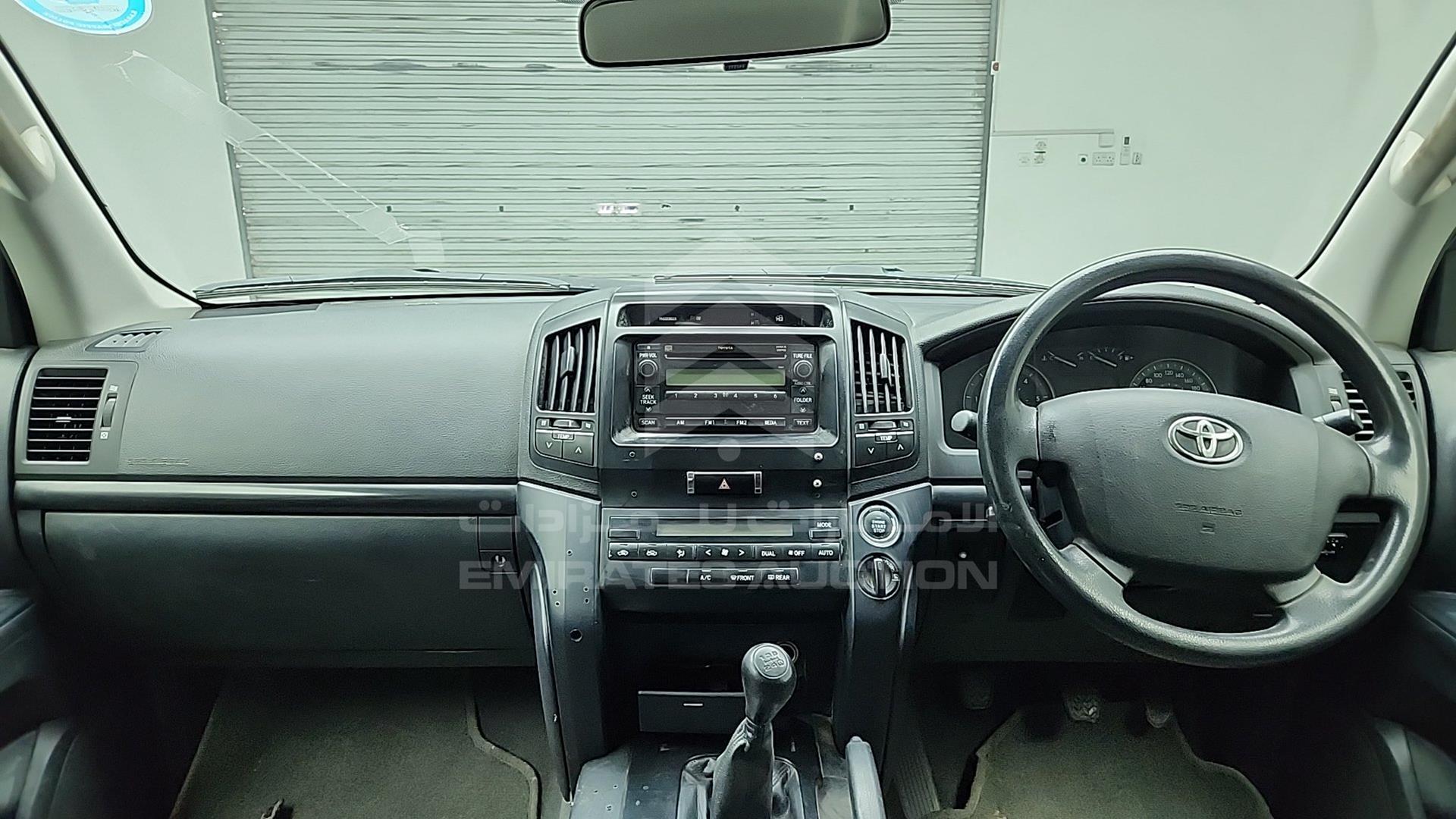 2014 TOYOTA LC 200 VIN: JTMHV09J904135065