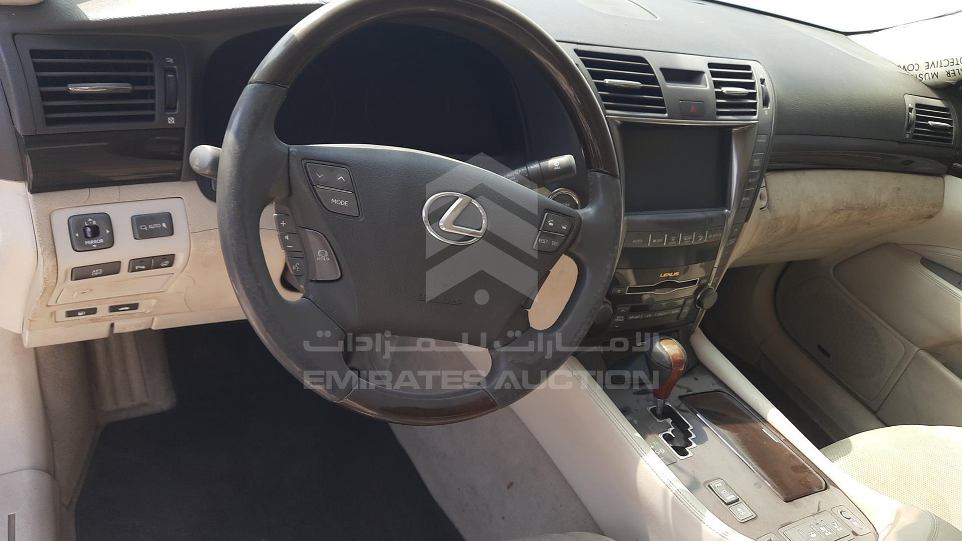 2008 LEXUS LS 460 VIN: JTHGL46F385030941