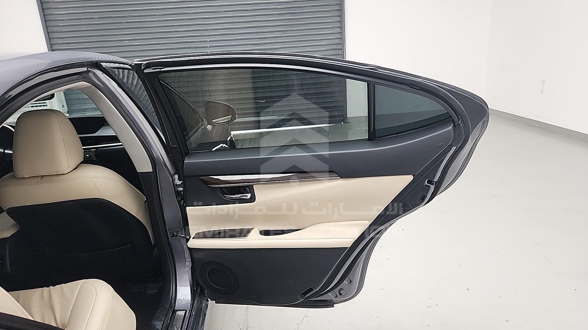 2016 LEXUS ES 350 VIN: 58ABK1GG0GU018260