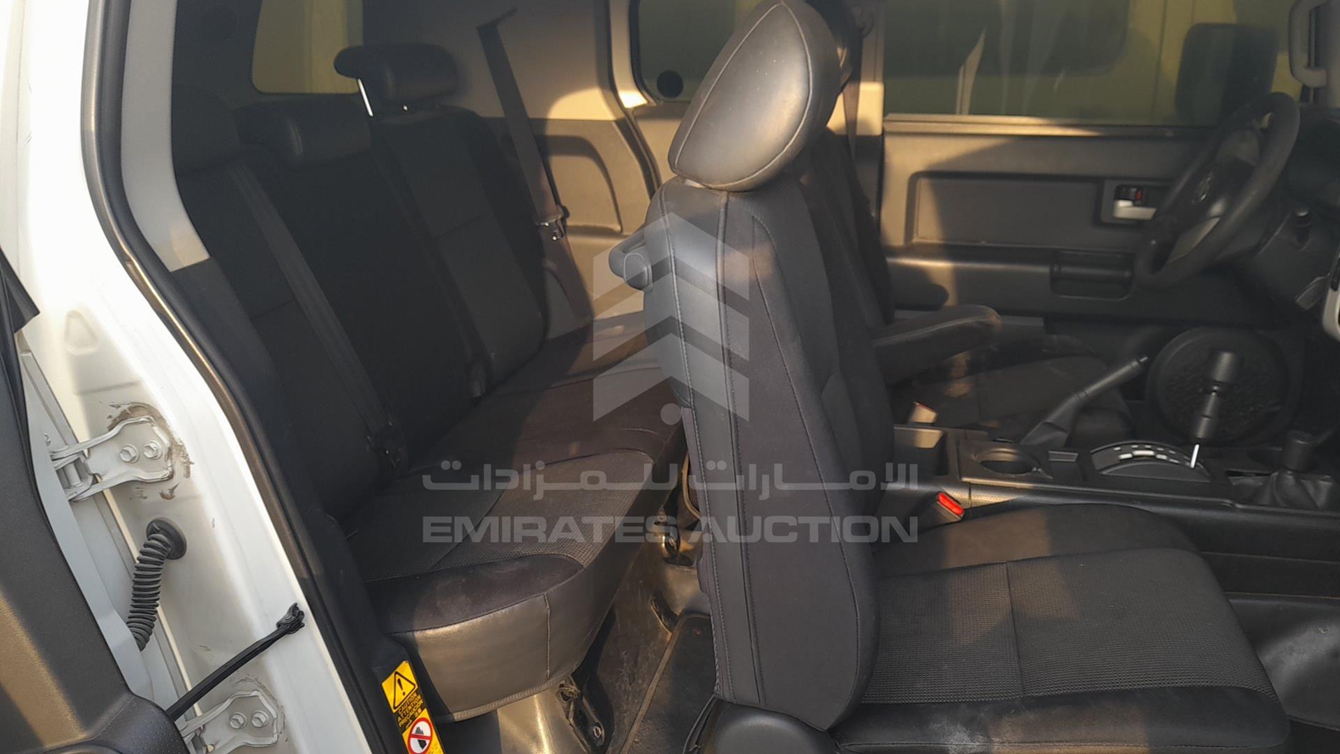 2013 TOYOTA FJ CRUISER VIN: JTEBU11F5DK171029