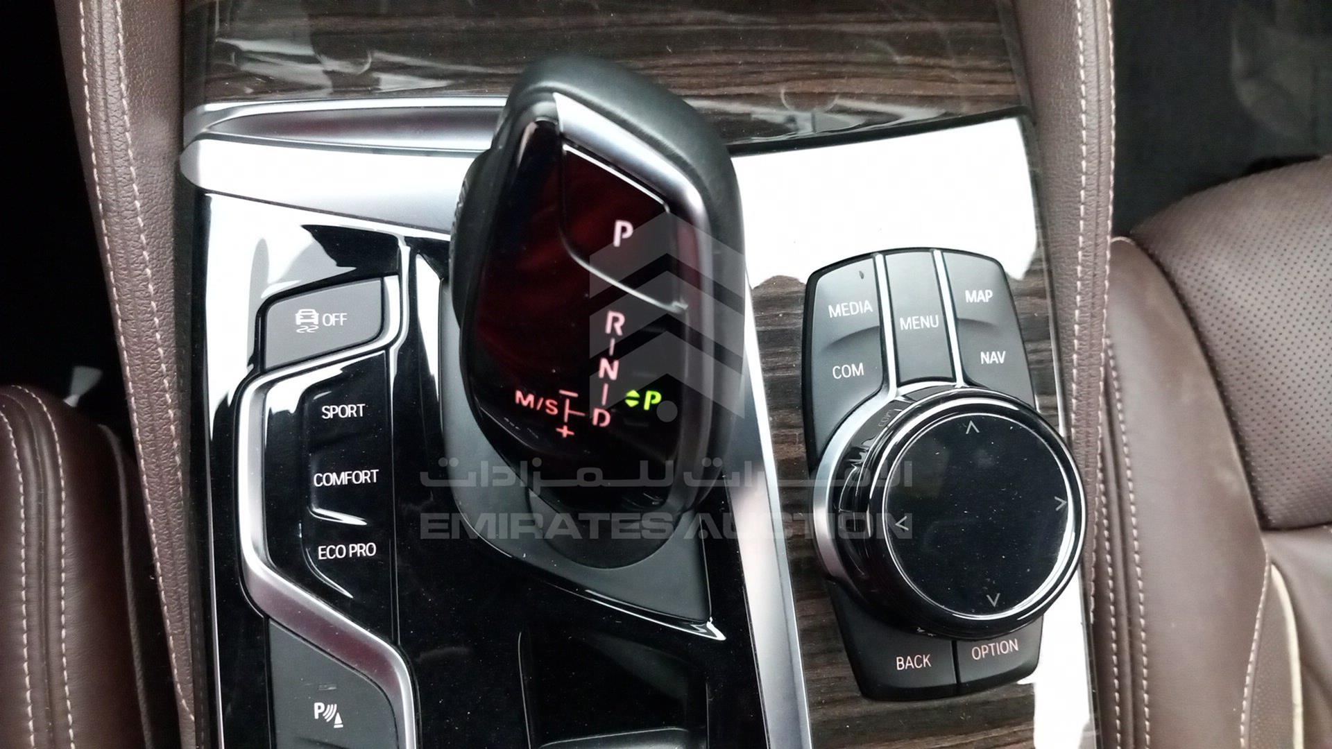 2018 BMW 530 VIN: WBAJA5105JG876579