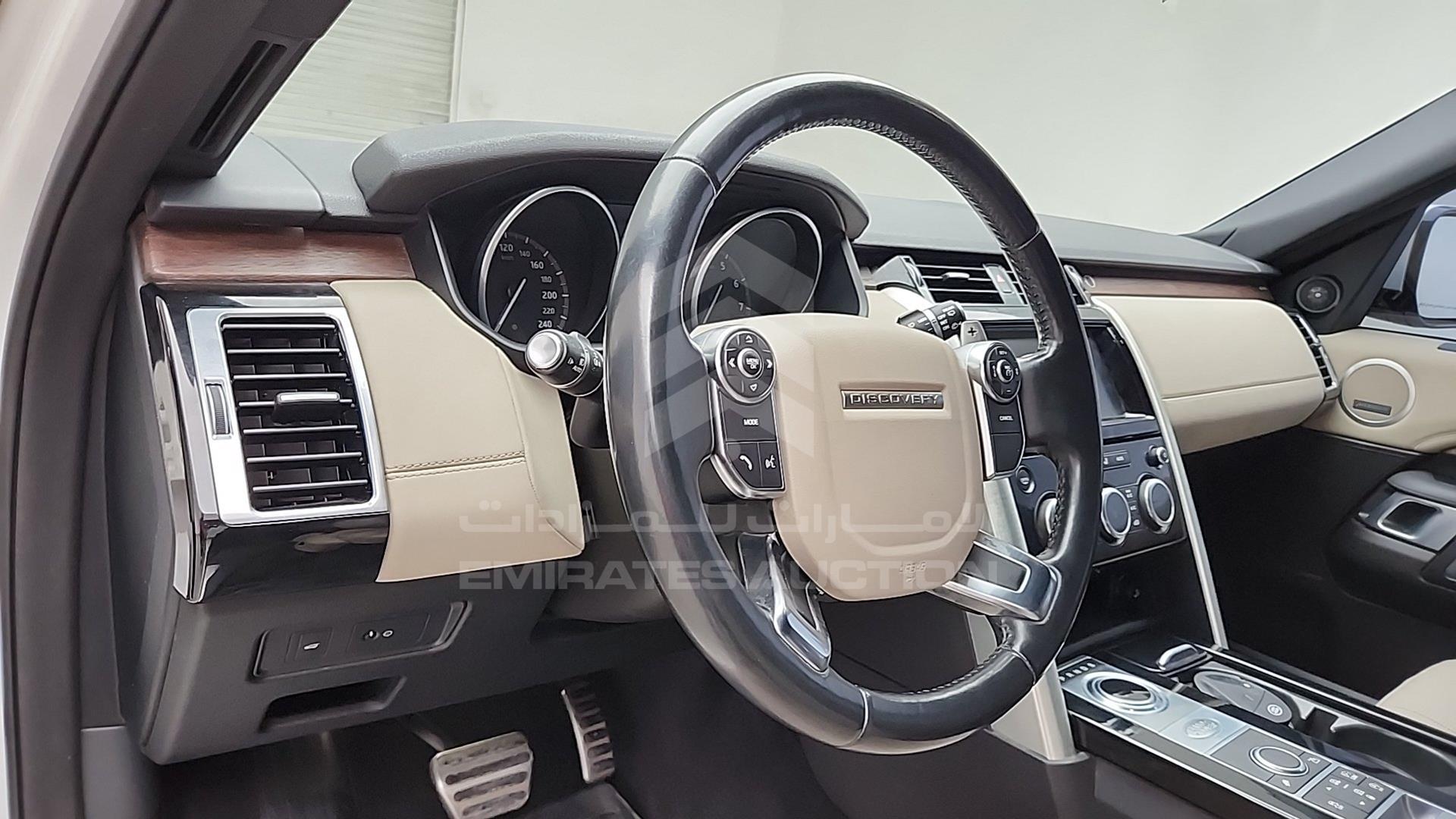 2017 LAND ROVER DISCOVERY VIN: SALRA2BV6HA002276