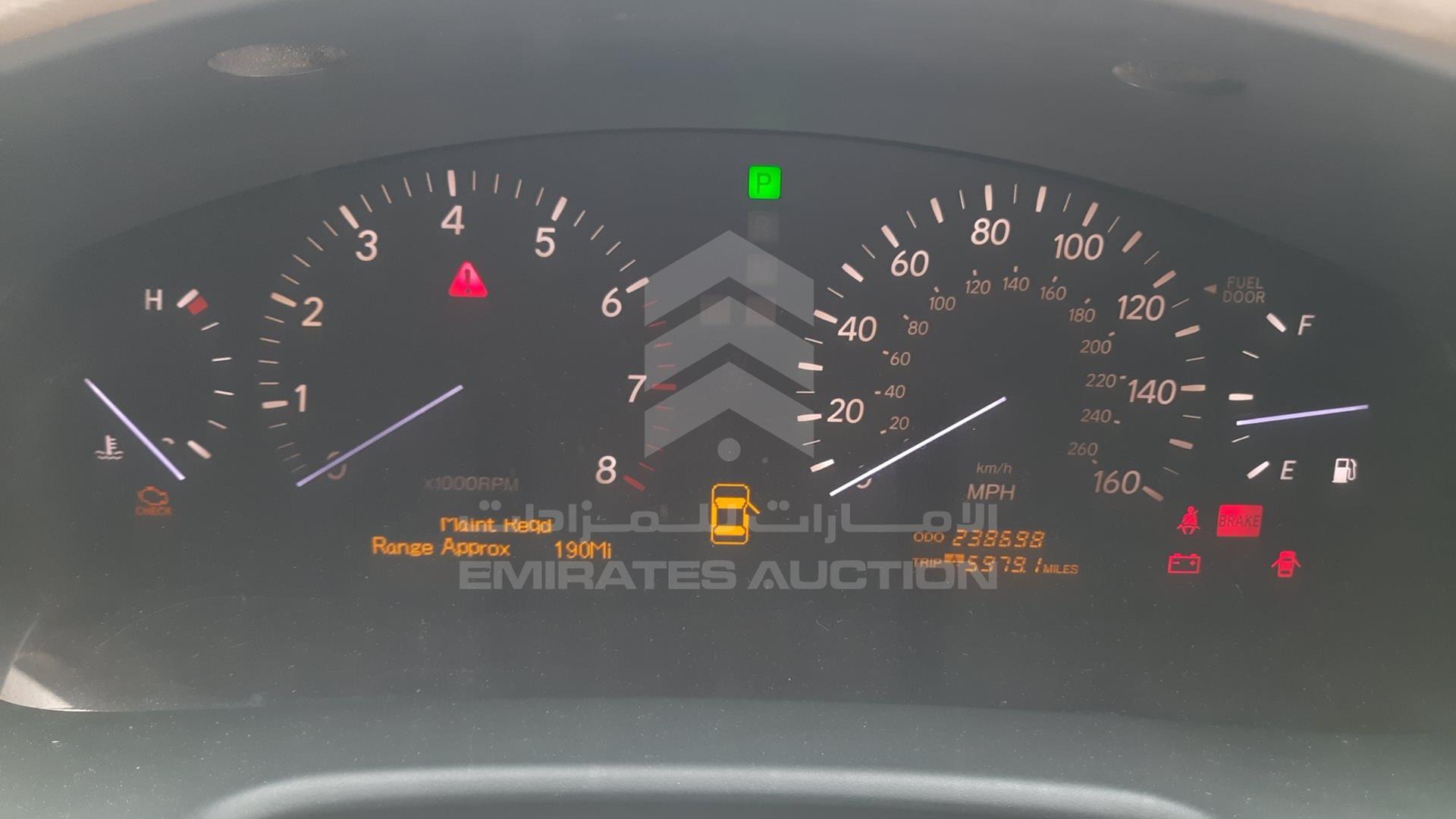 2004 LEXUS LS 430 VIN: JTHBN36FX40135742