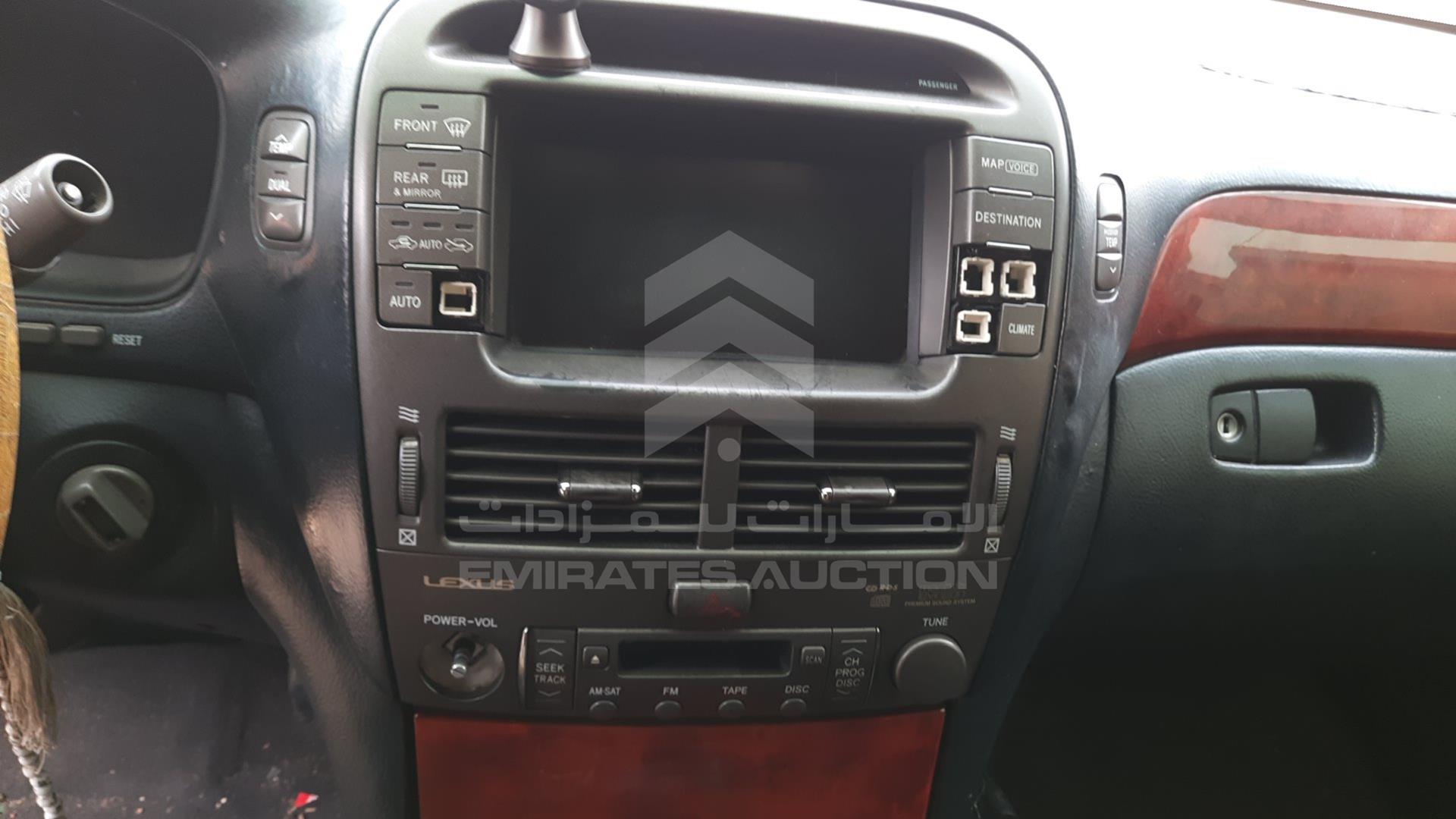 2005 LEXUS LS 430 VIN: JTHBN36F855020609