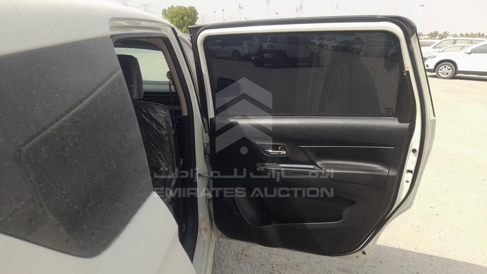 2020 SUZUKI ERTIGA VIN: MA3NC2B16LA185908