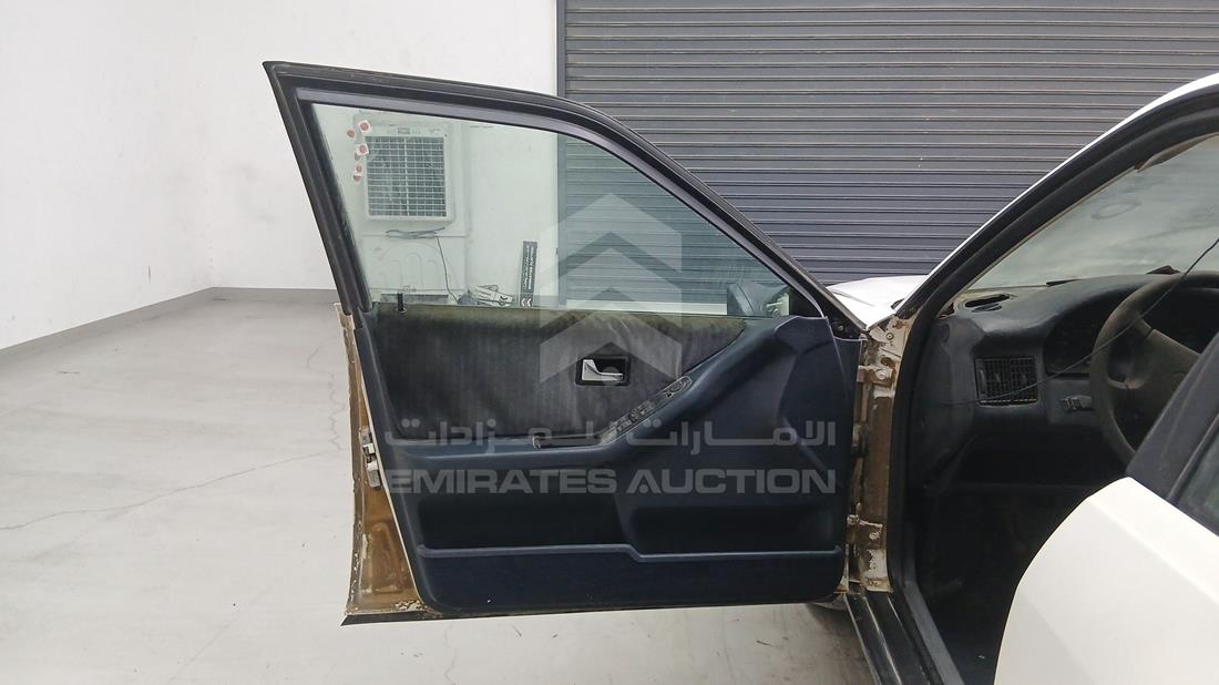 اودي 80 1989 — الباب الأمامي الأيسر — صورة 12