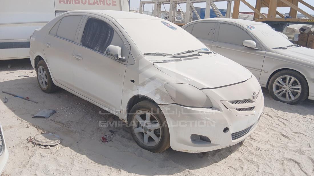 2008 Toyota Yaris — Front Right Angle — Photo 9