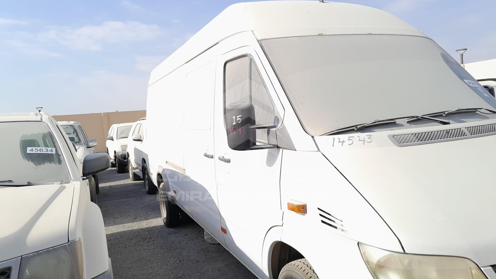 2010 MERCEDES SPRINTER VIN: WD3YB5482AE036006
