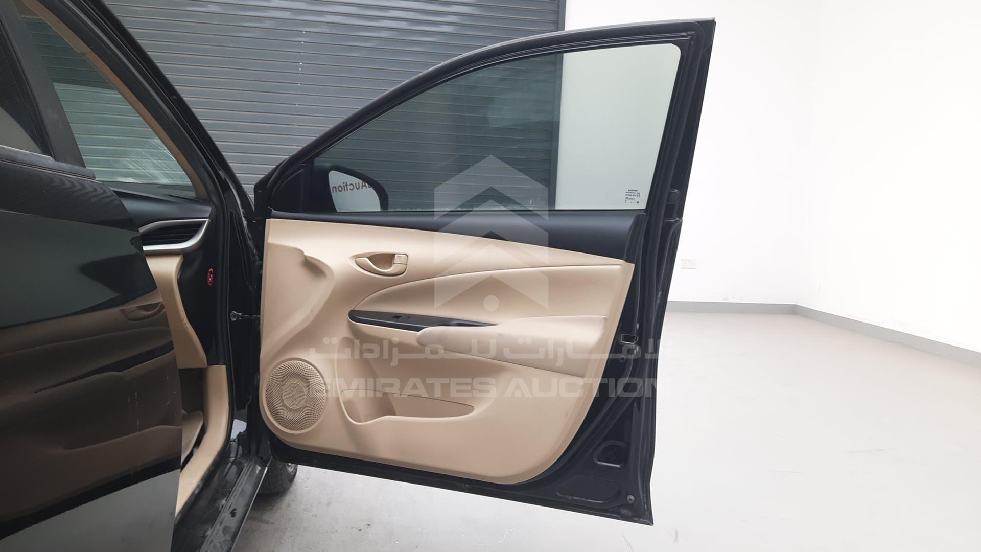 2019 TOYOTA YARIS VIN: MHFB29F33K2053361