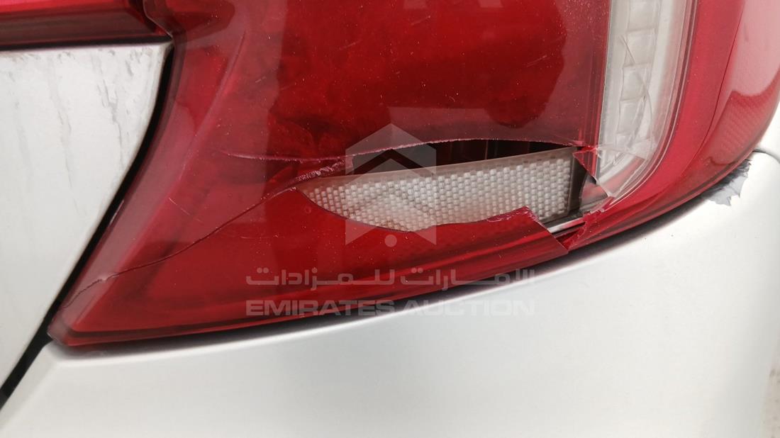 تويوتا كامري 2013 — انبعاج — صورة 28