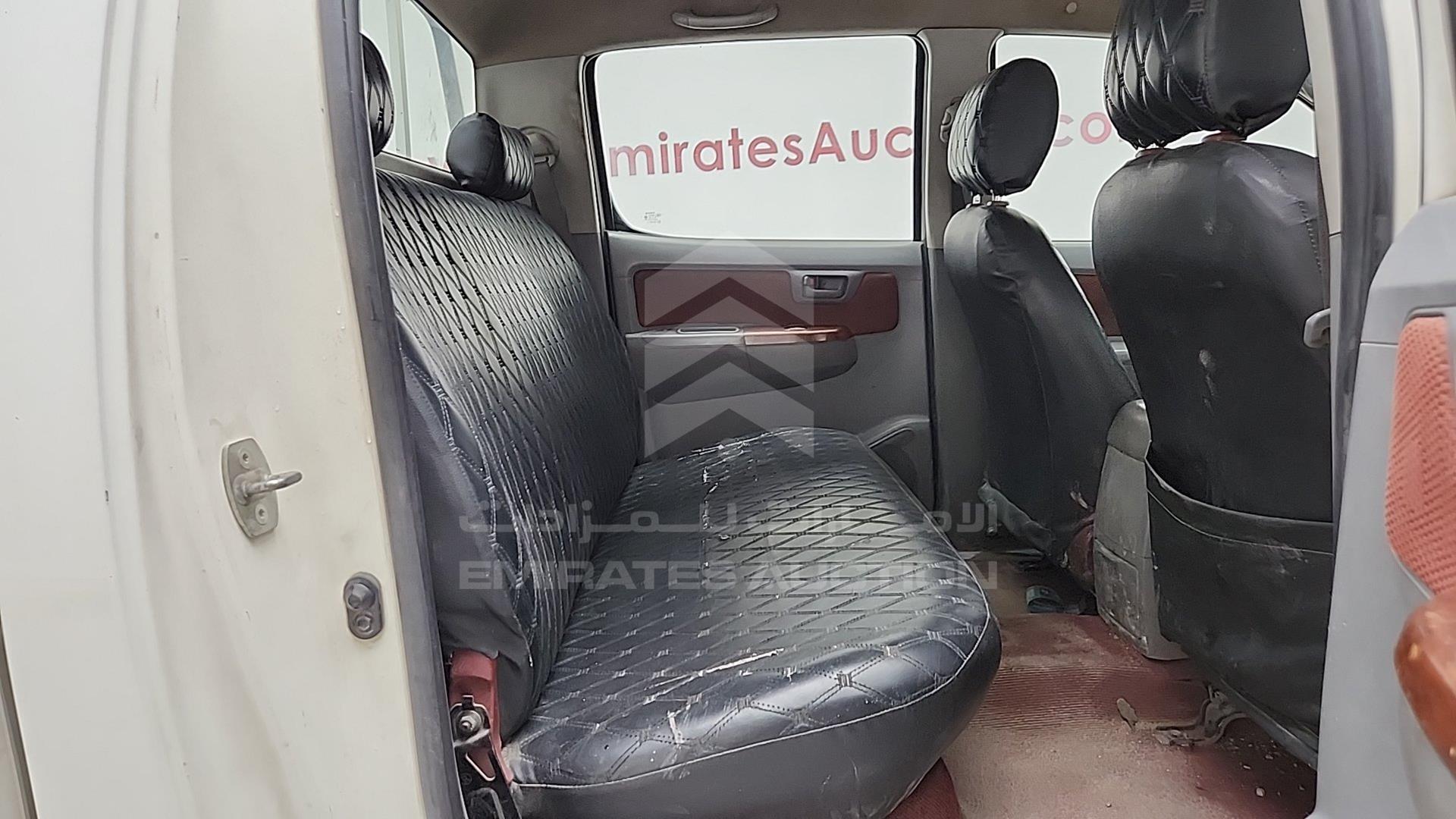 2008 TOYOTA HILUX VIN: MR0FX22G181309155