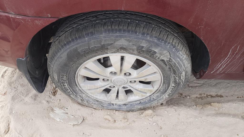 KNAMH817XB6421273 - 2011 KIA CARNIVAL - #520934