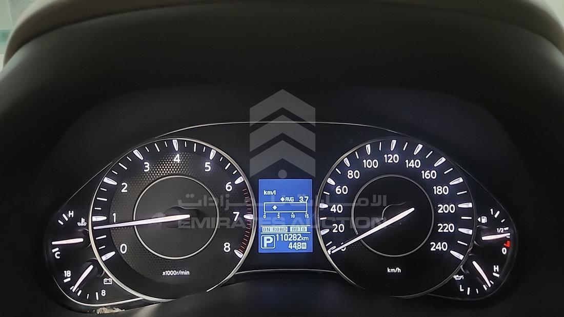2017 Nissan Patrol — Speedometer & RPM Gauges — Photo 17