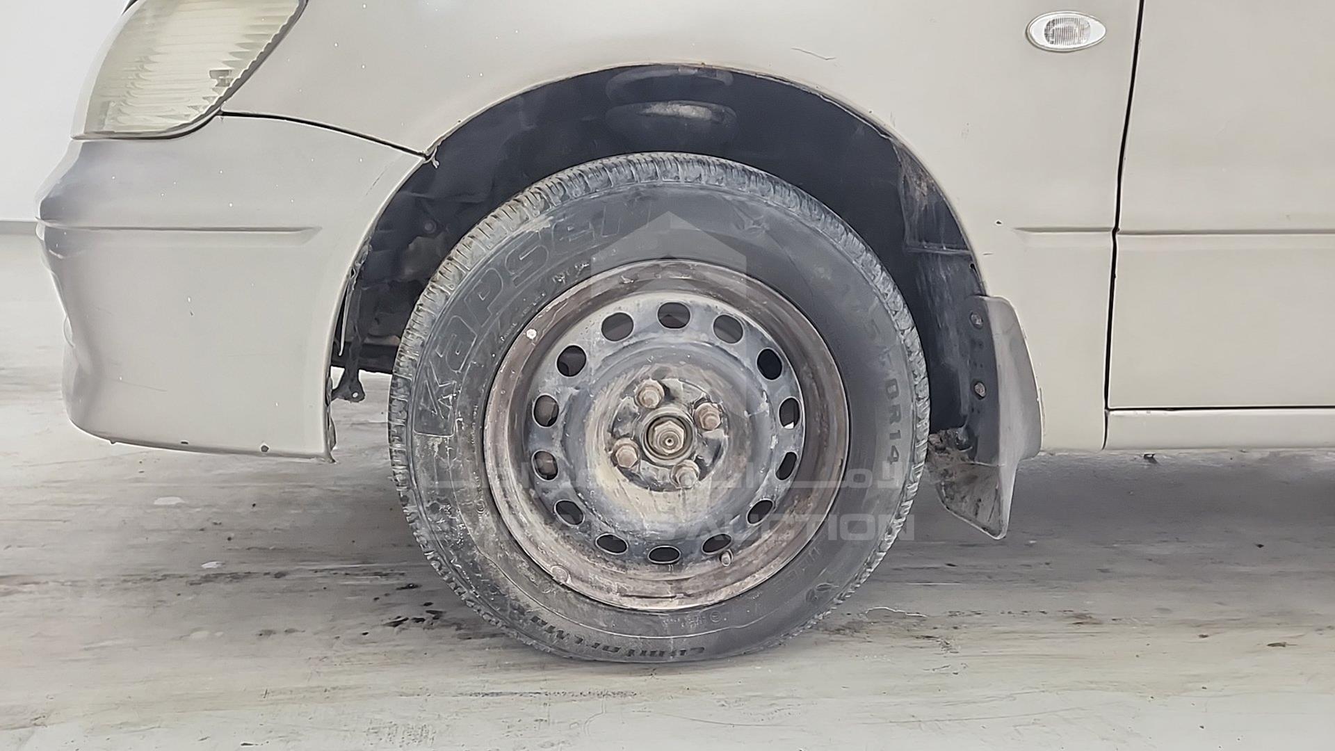 2002 MITSUBISHI LANCER VIN: JMYSNCS1A2U775608