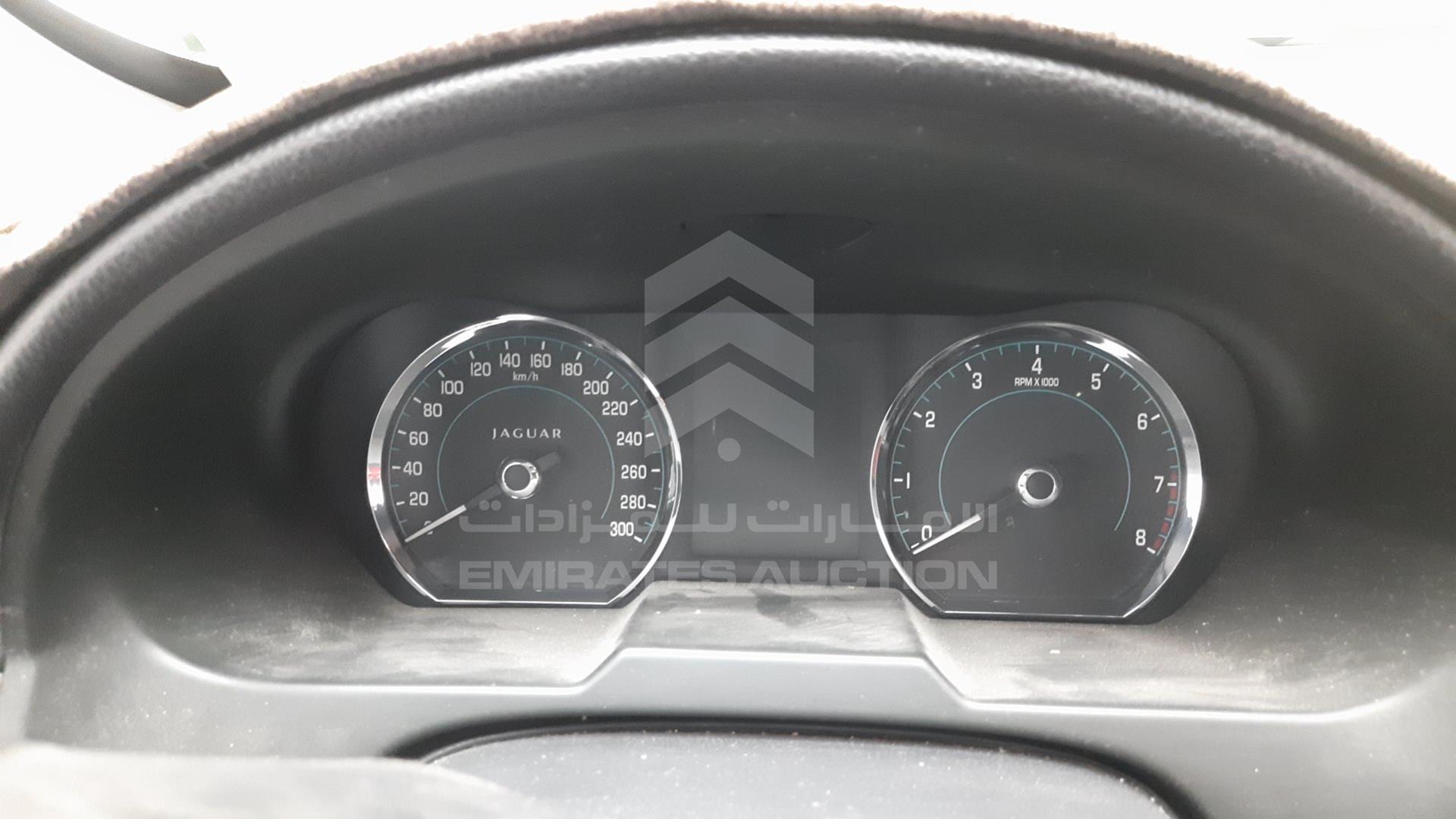 2013 JAGUAR XF VIN: SAJAA05N8DPU00277