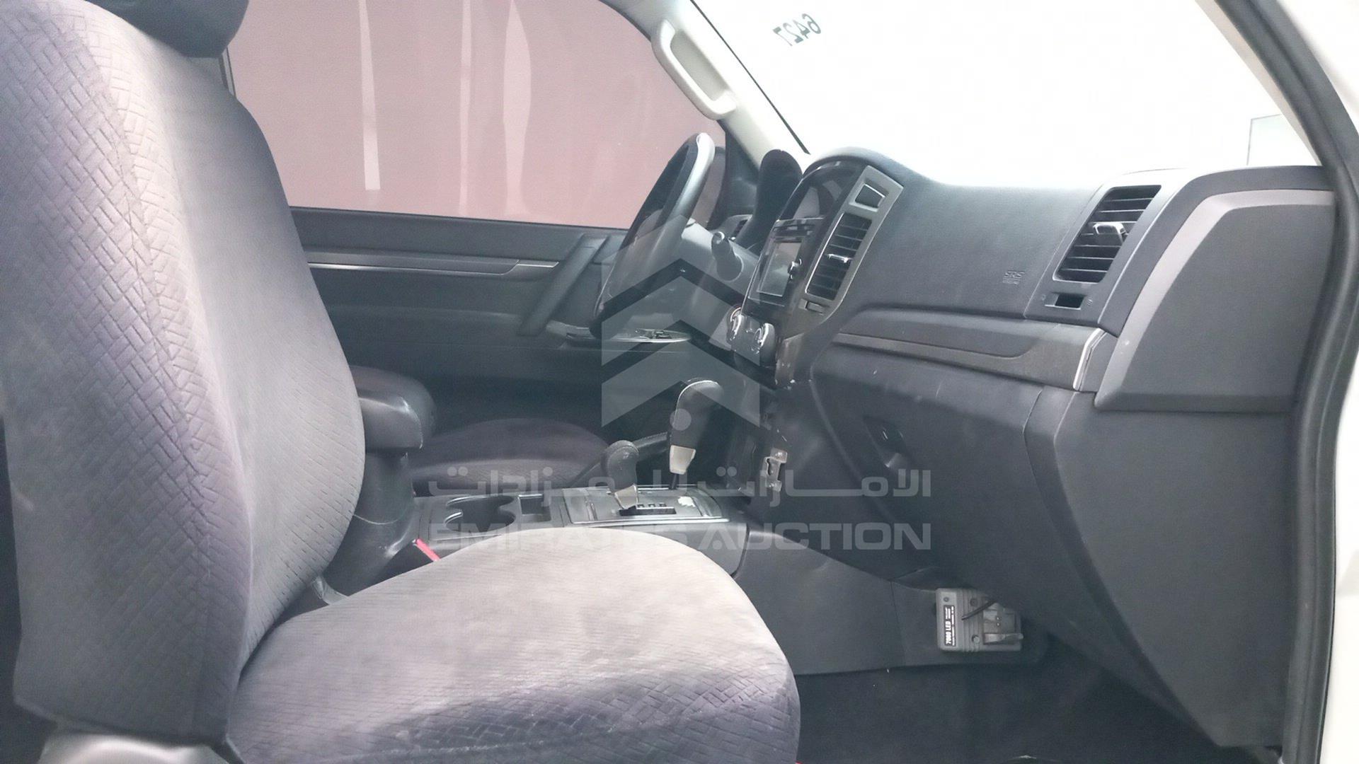 2016 MITSUBISHI PAJERO VIN: JMYMRV85WGJ709722