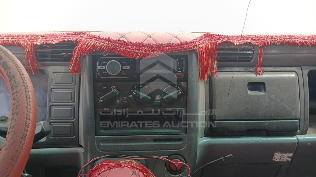 2005 Mitsubishi Canter — Entertainment Systems & Camera Monitor & Navigation — Photo 16