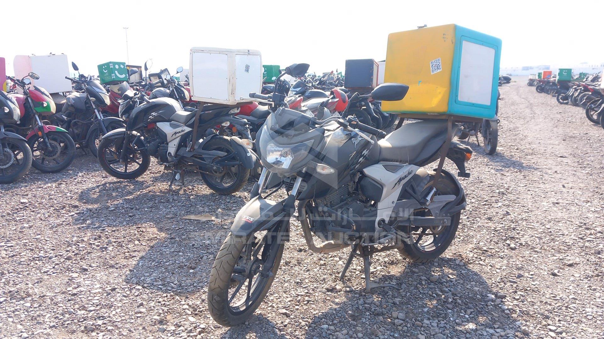 2022 TVS APACHE RTR160 4V VIN: MD637DE75M2N00065