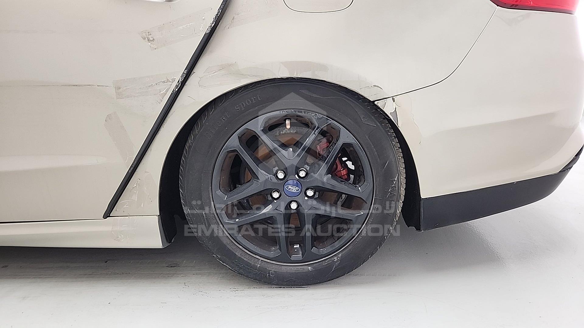 2015 FORD FUSION VIN: 3FA6P0H75FR101329