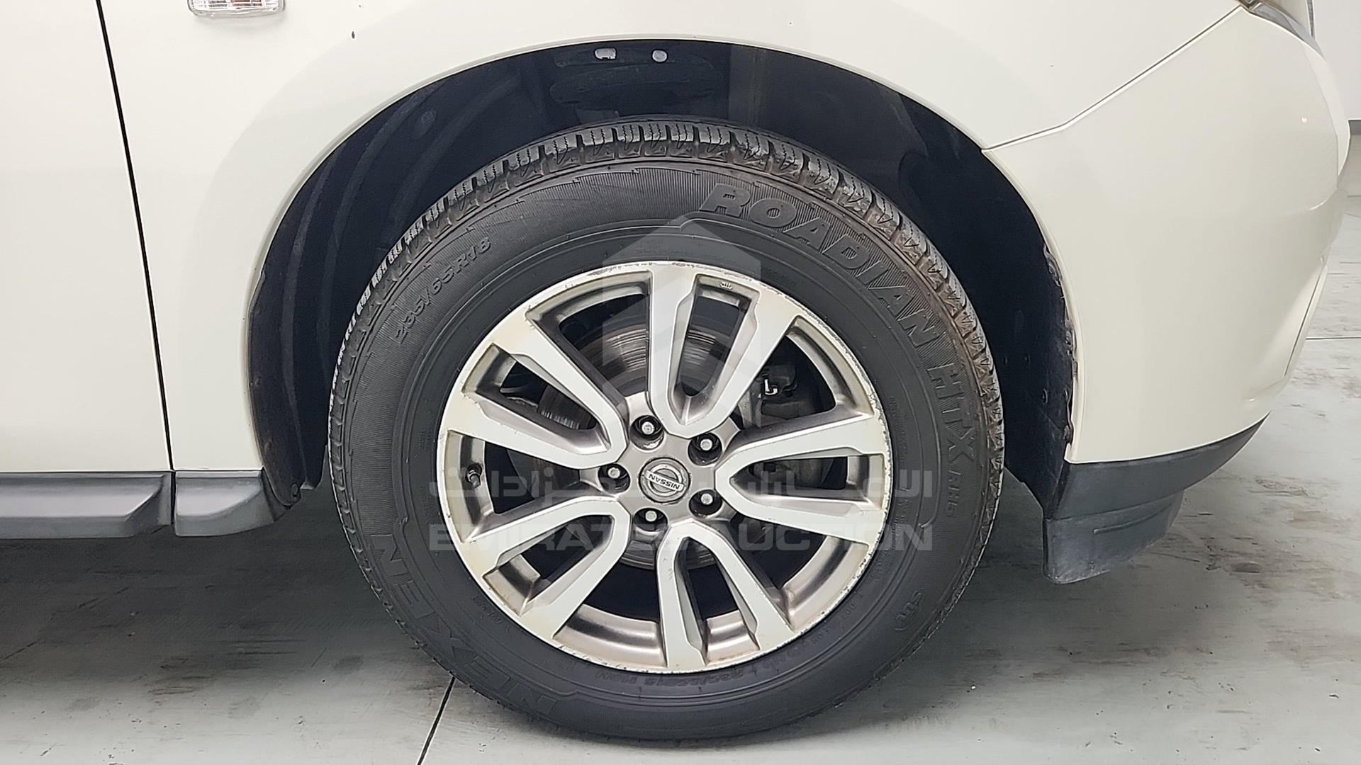 2016 NISSAN PATHFINDER VIN: 5N1AR2M53GC609082