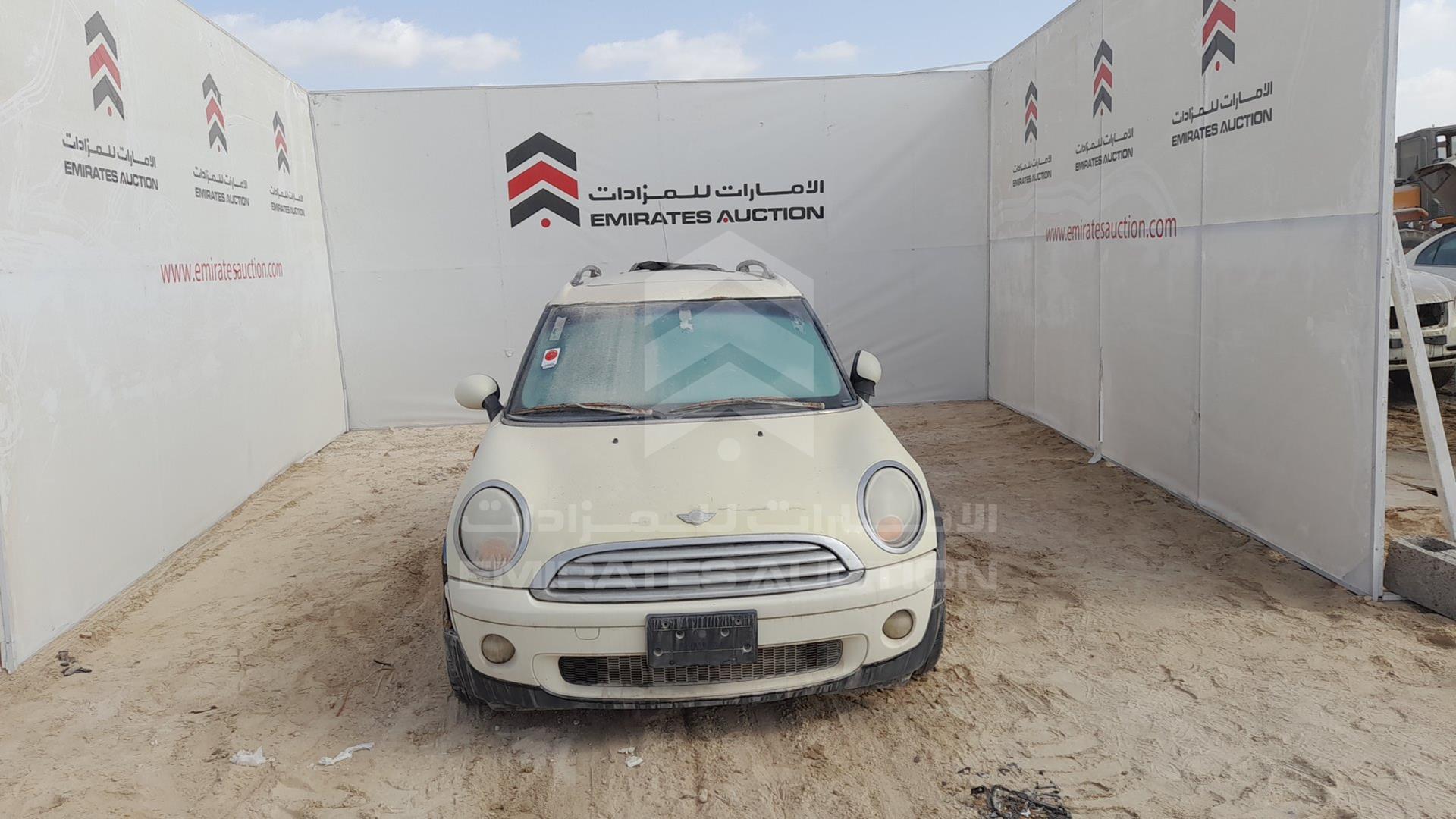 2009 MINI COOPER VIN: WMWML33559TN68870