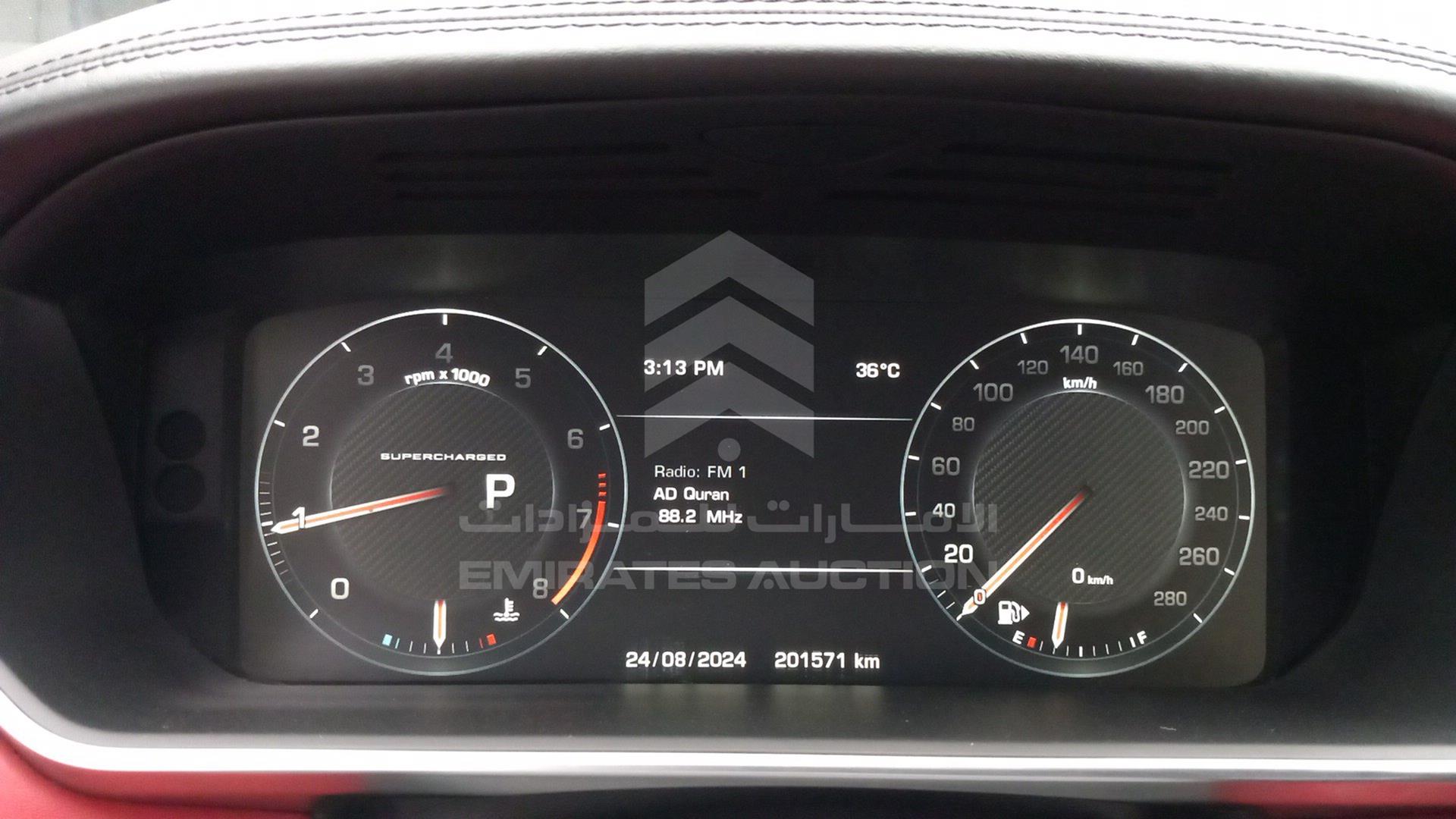 2016 RANGE ROVER VOGUE VIN: SALGA2EF9GA304882