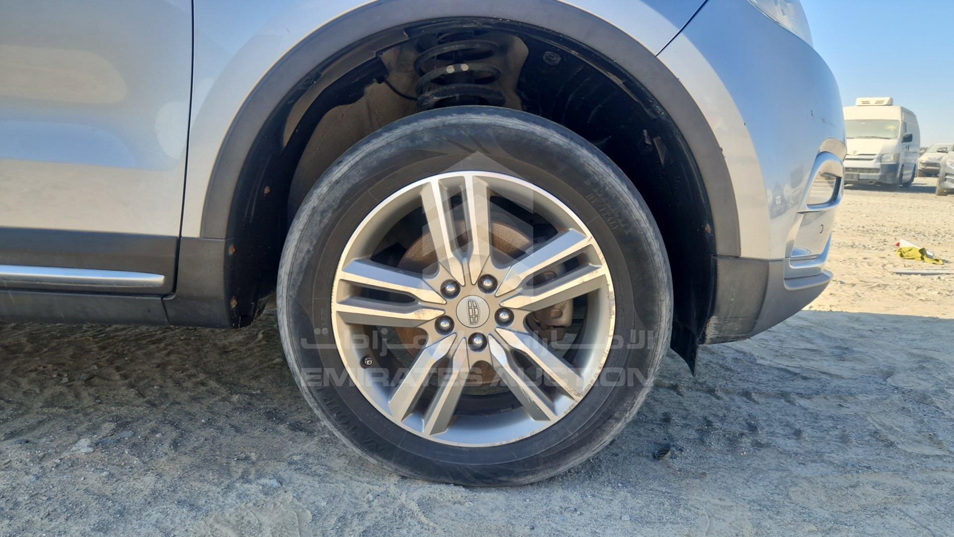 2017 GEELY EMGRAND VIN: L6T7762Z4HN407697