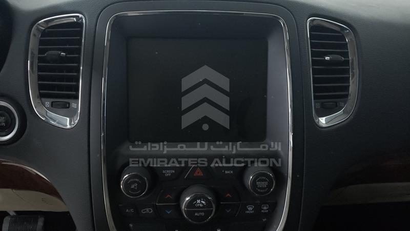 1C4SDJDTXFC864276 Auction: EmiratesAuction Lot: 405557 1C4SDJDTXFC864276 Dodge Durango 2015 WHITE Photo 15