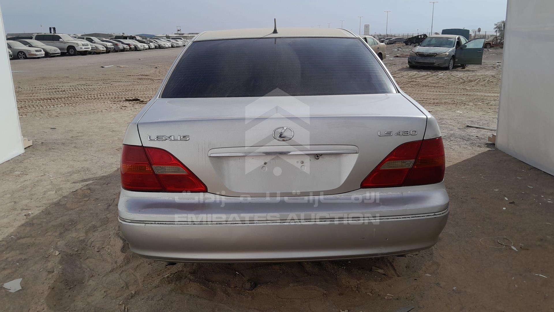 2002 LEXUS LS 430 VIN: JTHBN30F320069945