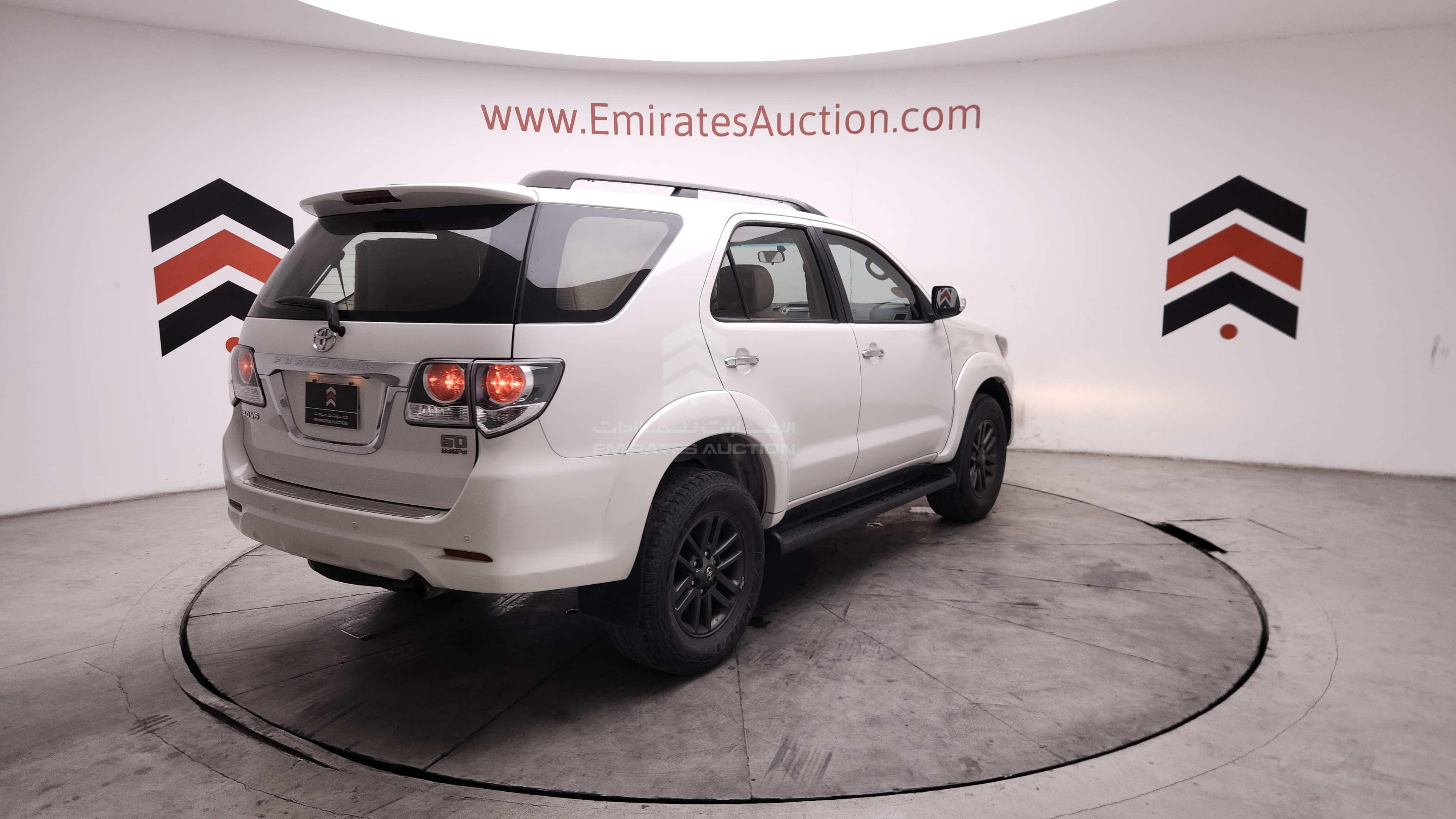 MHFYU59G0F7042614 - 2015 Toyota Fortuner - #504127