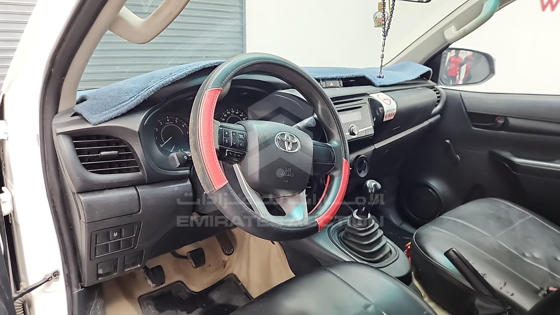 2019 TOYOTA HILUX VIN: MR0DX9CD1K2521317