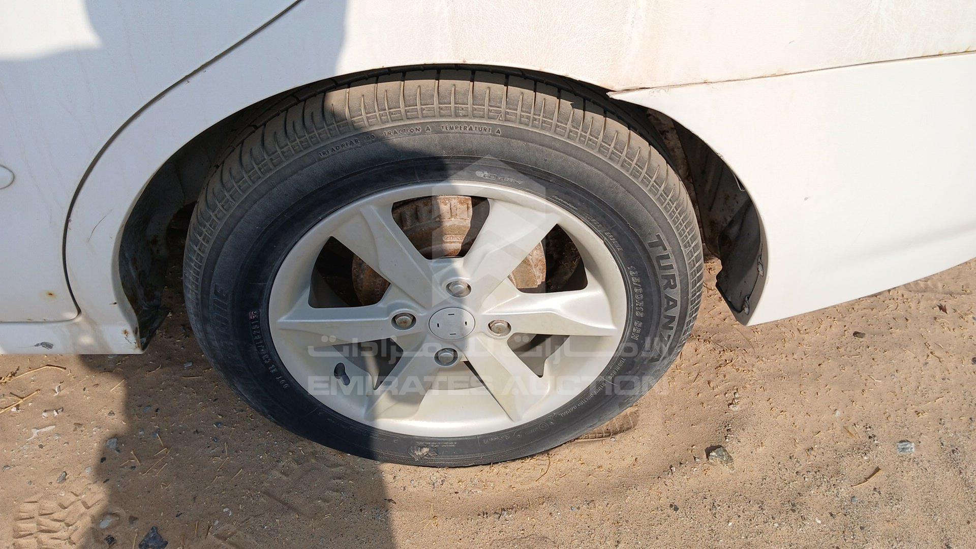 2004 KIA SPECTRA VIN: KNAFE22124A003091