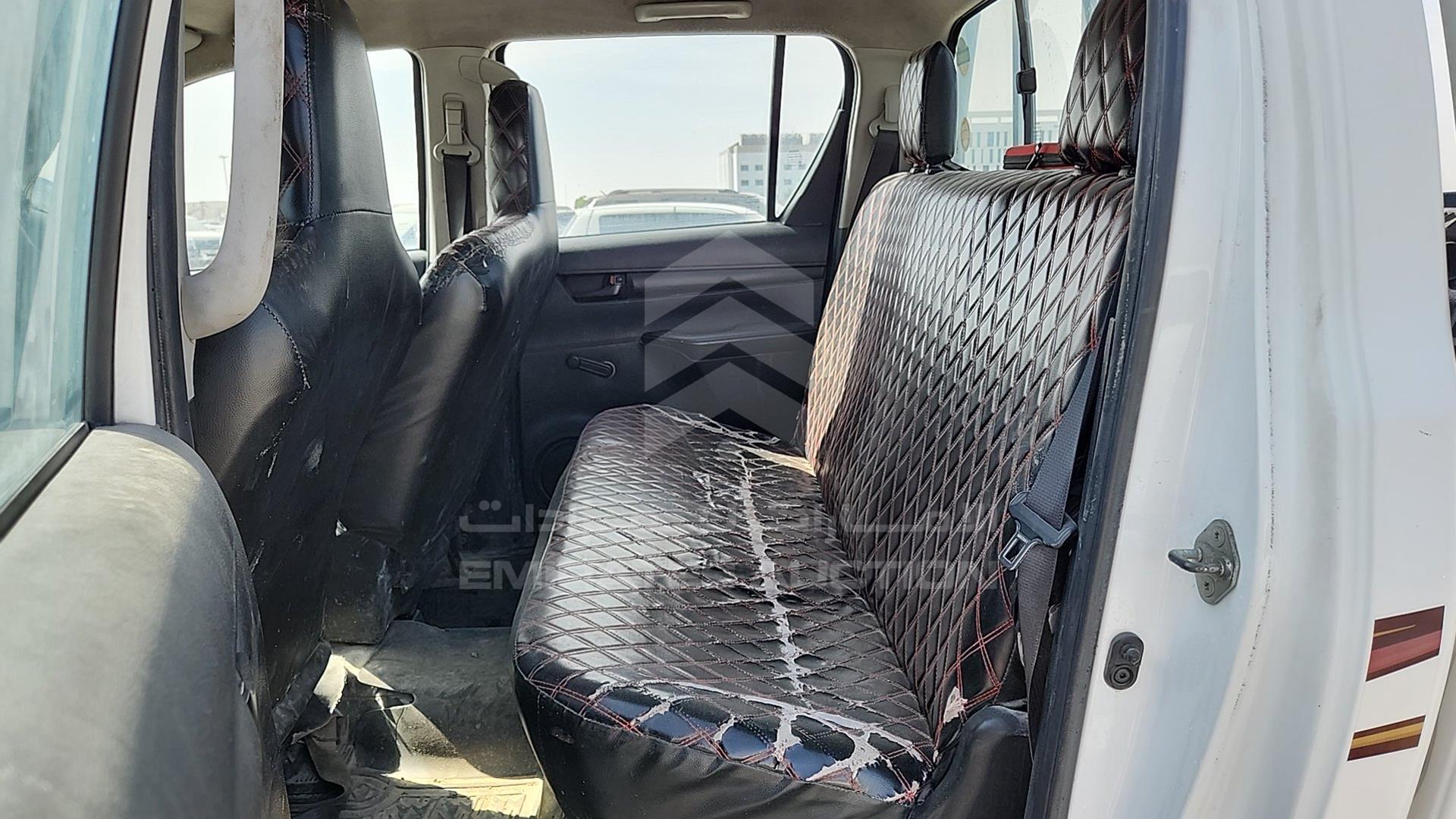 2019 TOYOTA HILUX VIN: MR0DX9CD2K2636430