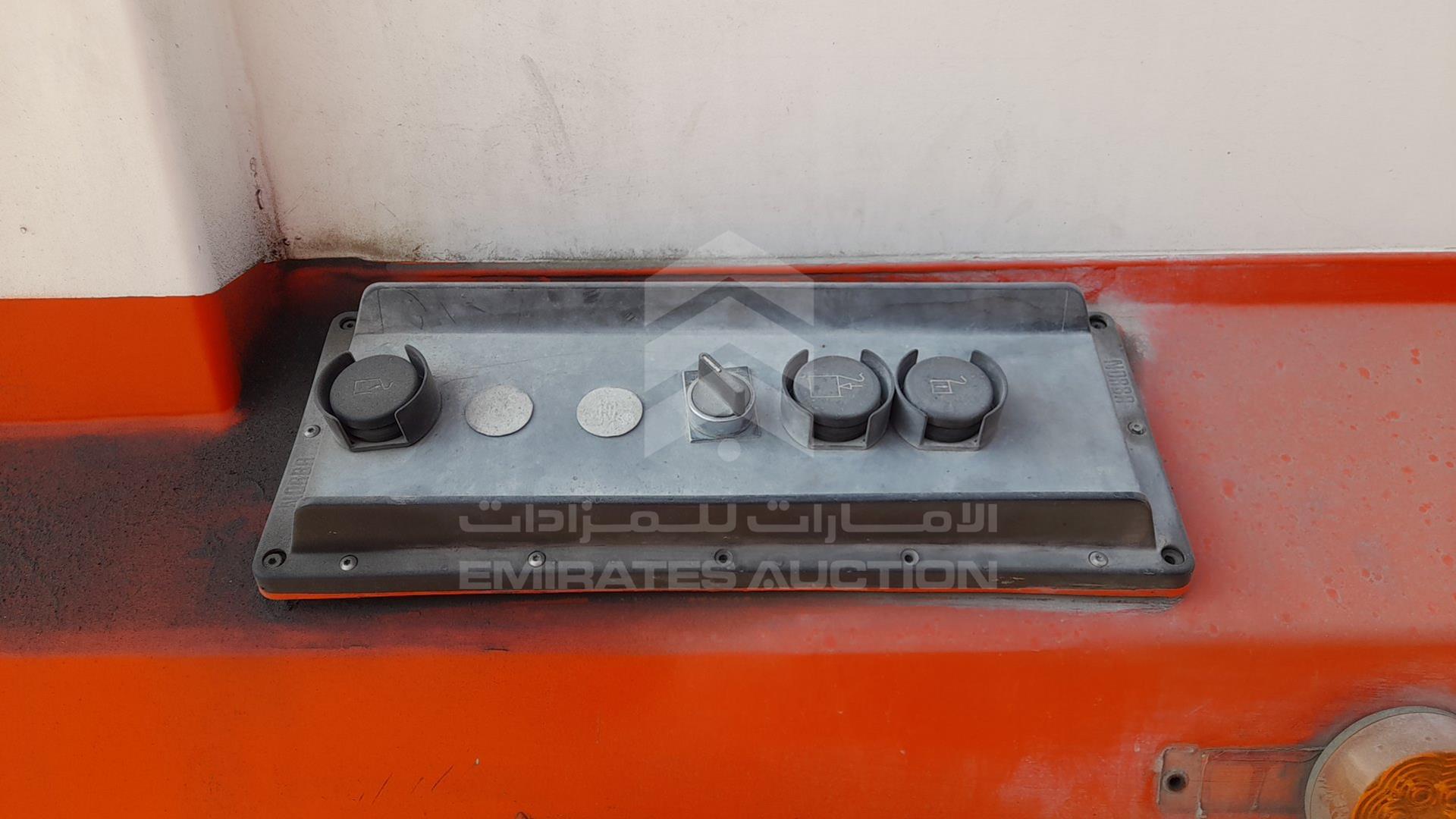 2007 MERCEDES ACTROS VIN: WDAKHCAA47L201969