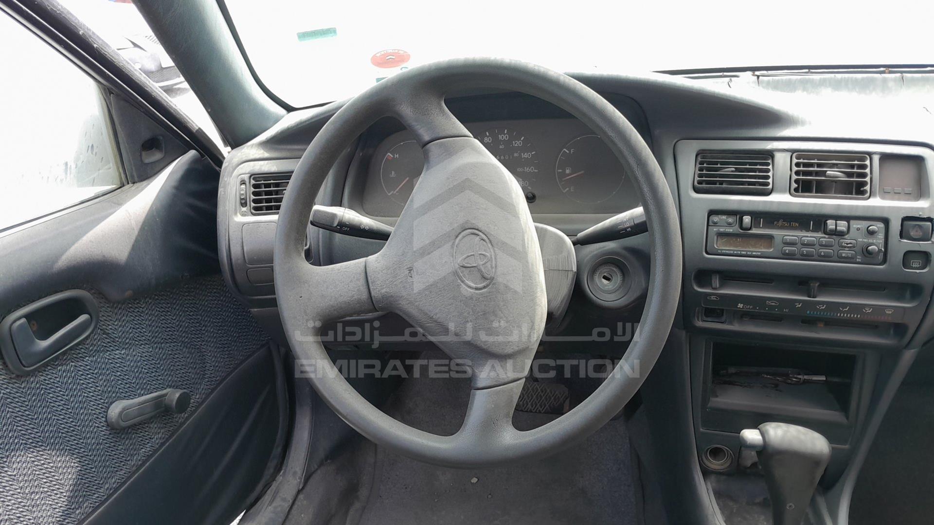 1995 TOYOTA COROLLA VIN: EE1000003851