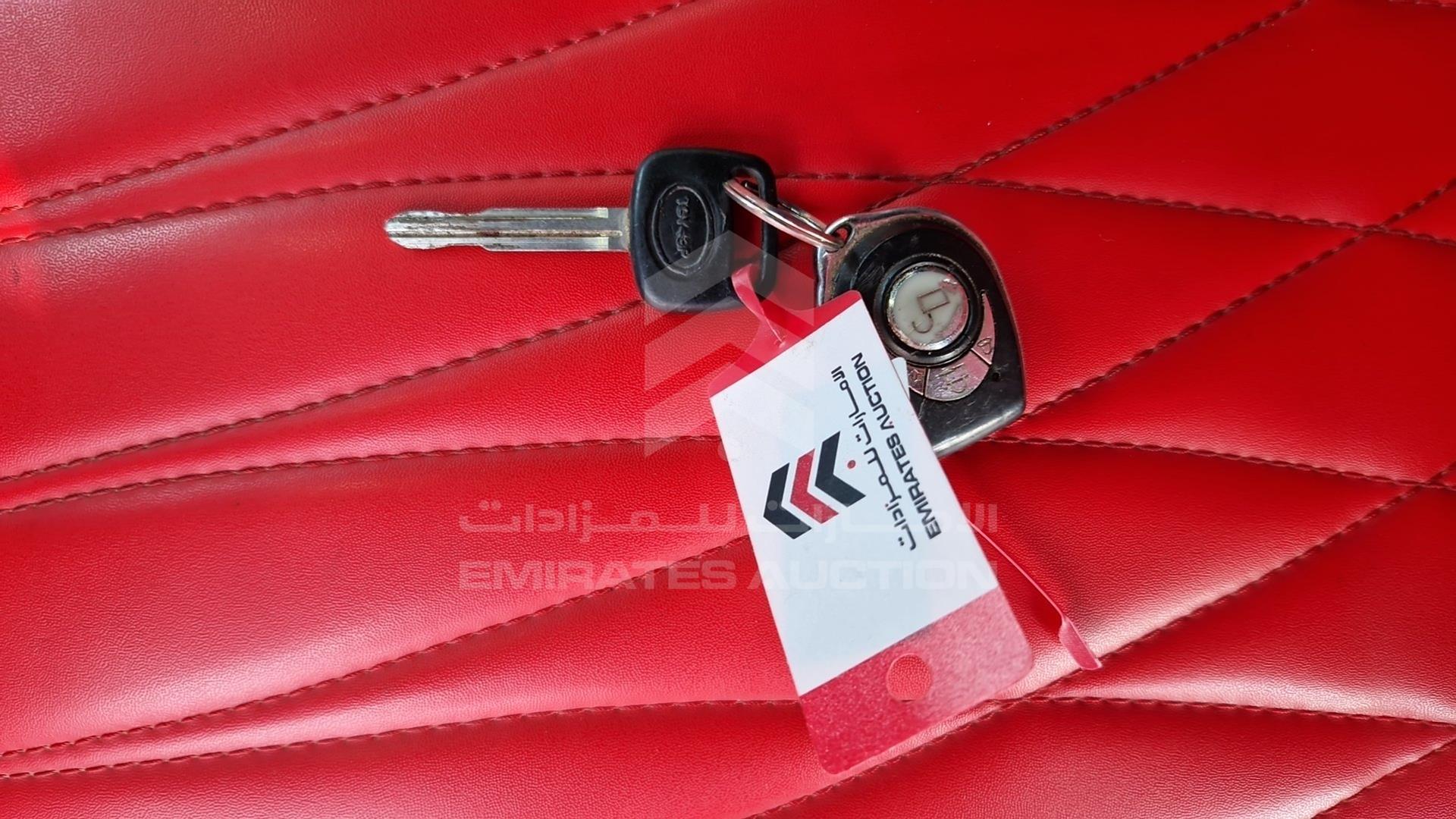 2005 TOYOTA RAV-4 VIN: JTEHH20V250299867