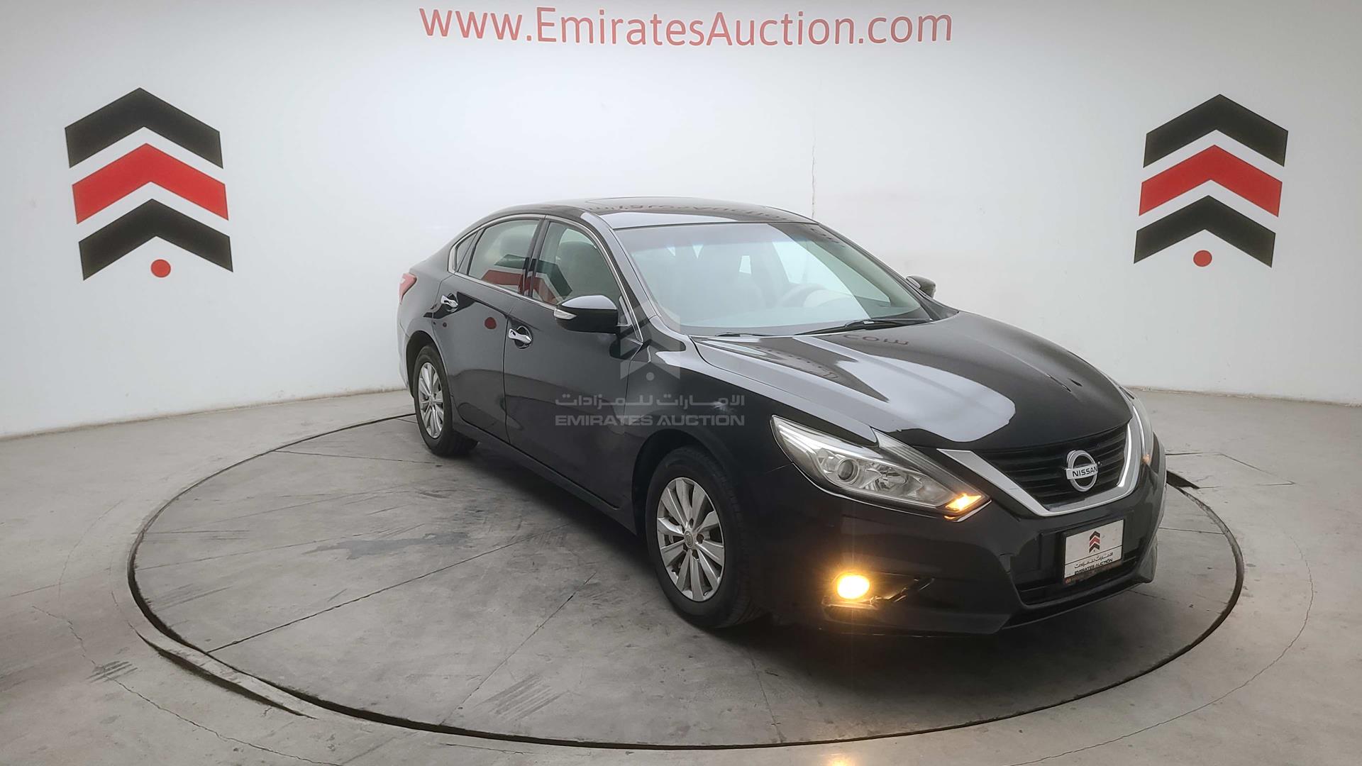 2017 NISSAN TEANA VIN: LGBF5AE09HR312960
