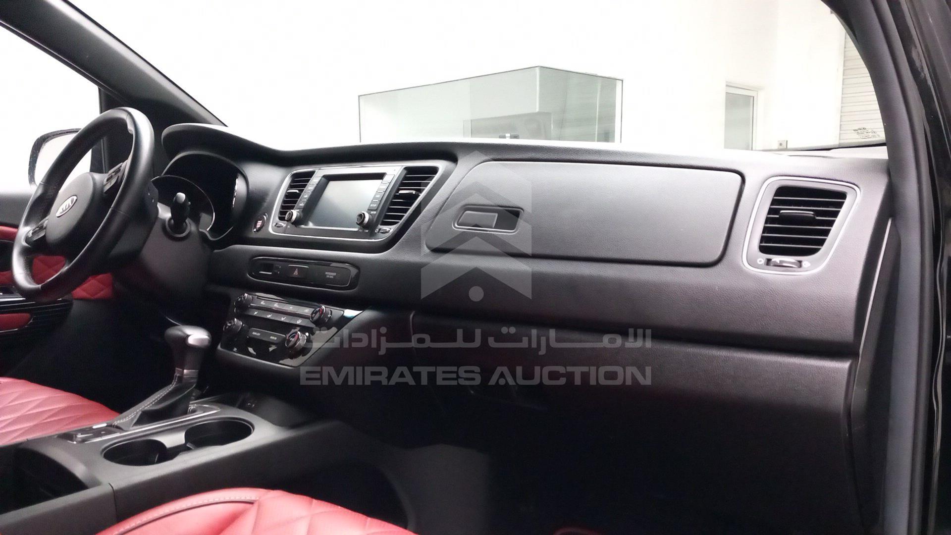 2017 KIA SEDONA VIN: KNDMB5C19H6248740