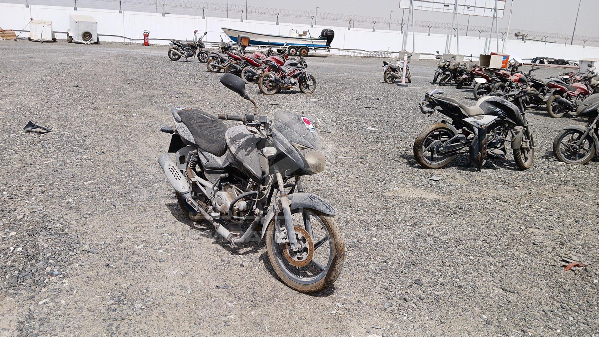2016 BAJAJ PULSAR VIN: MD2A11CZ3GWF41713