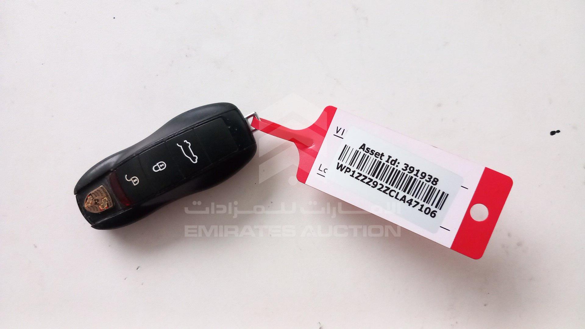 2012 PORSCHE CAYENNE VIN: WP1ZZZ92ZCLA47106