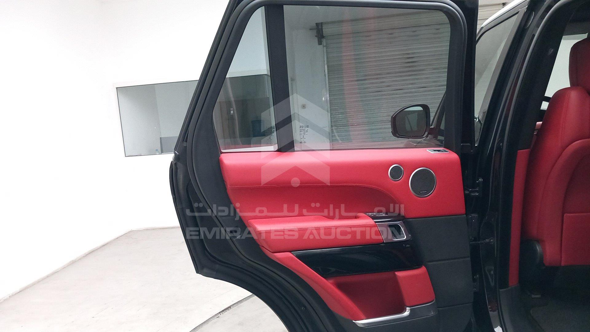 2015 RANGE ROVER VOGUE VIN: SALGA2EF7FA204715